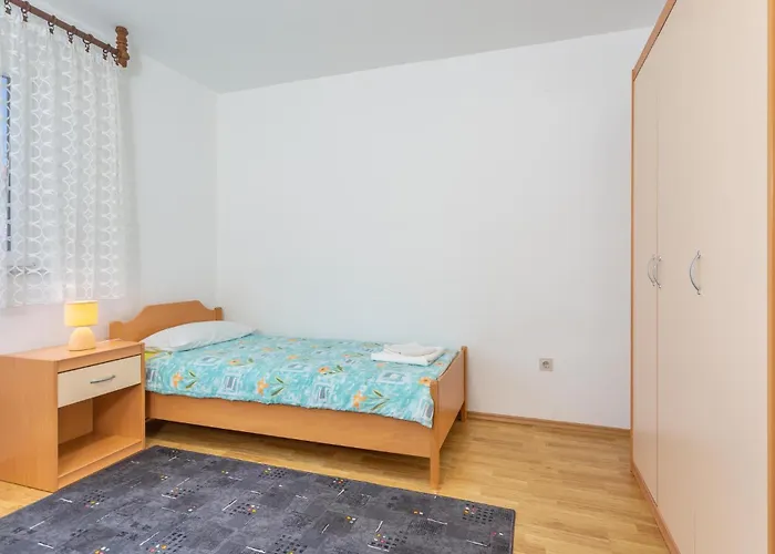 Apartmán In Krk With Wifi