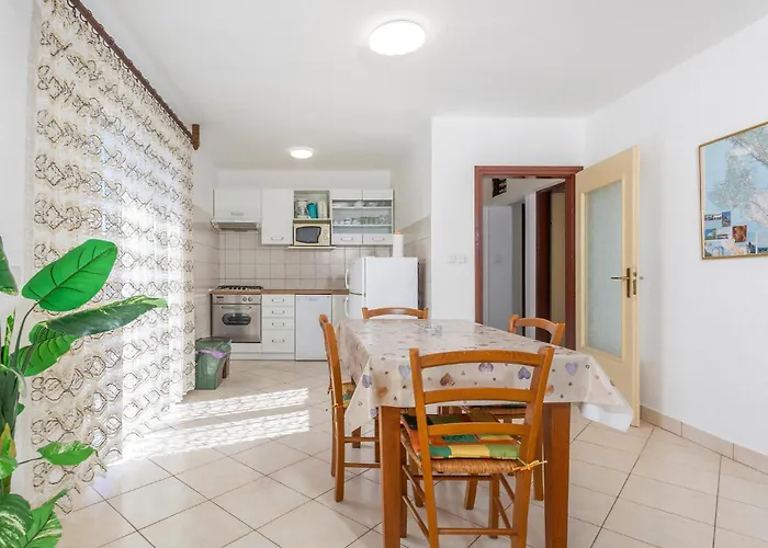 In Krk With Wifi קרק